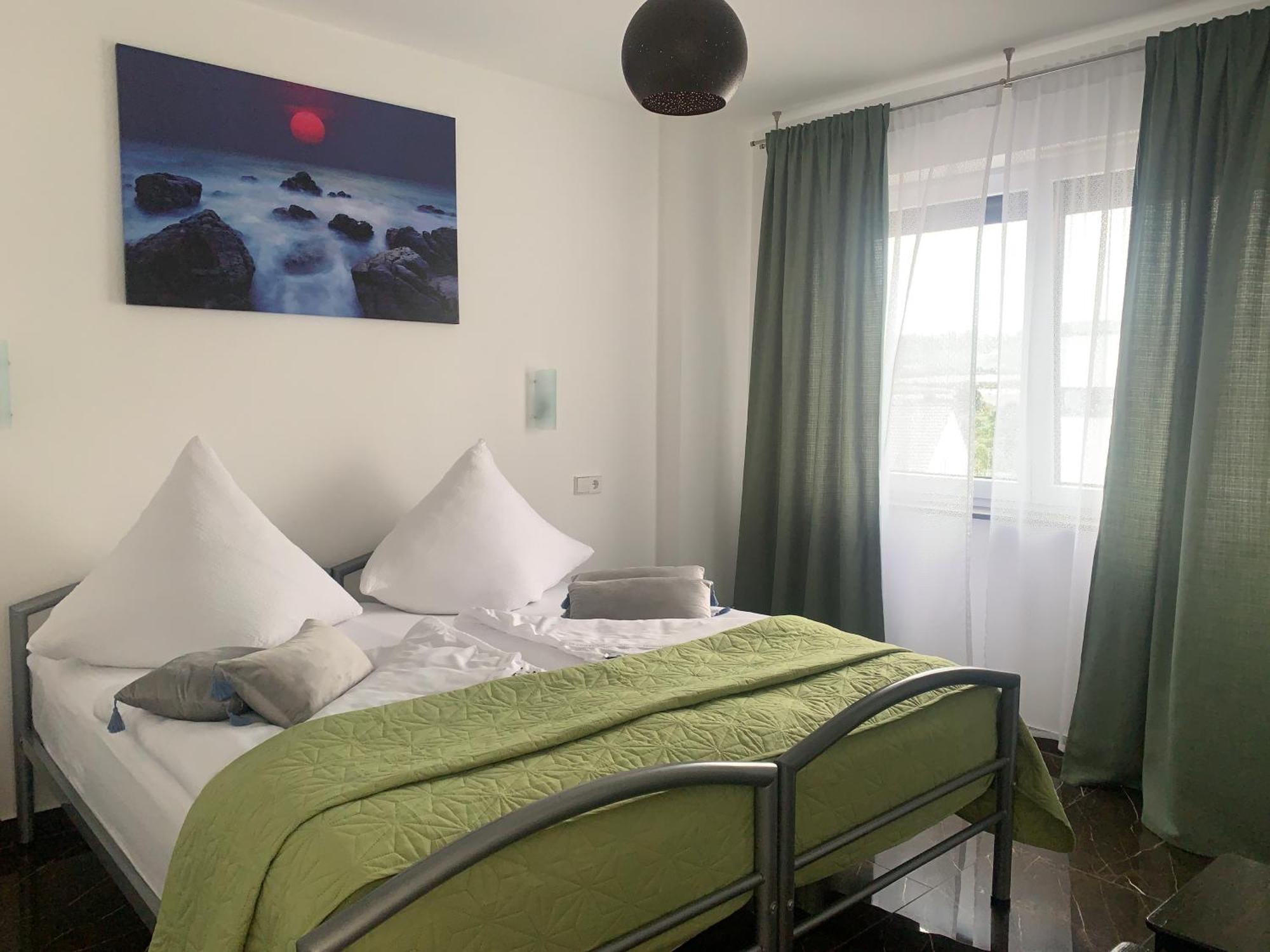 Ferienwohnung-Weinstadt Exterior foto